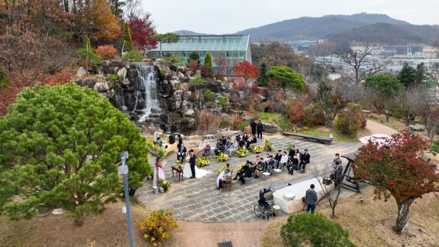 일산야외결혼식장 파주야외결혼식장 고양시야외결혼식장 인천야외결혼식장 부천야외결혼식장 김포야외결혼식장 부평야외결…