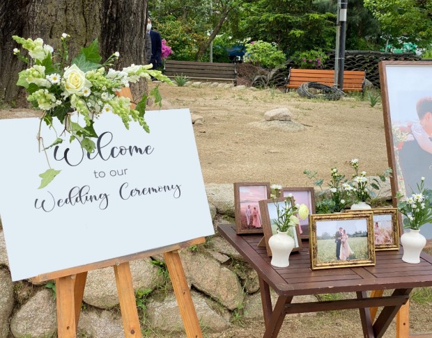 일산 파주 고양시 의정부 구리 인천 부천 김포 부평 계양구 생화 조화 꽃길 꽃장식 데코 야외결혼식장 웨딩촬영…