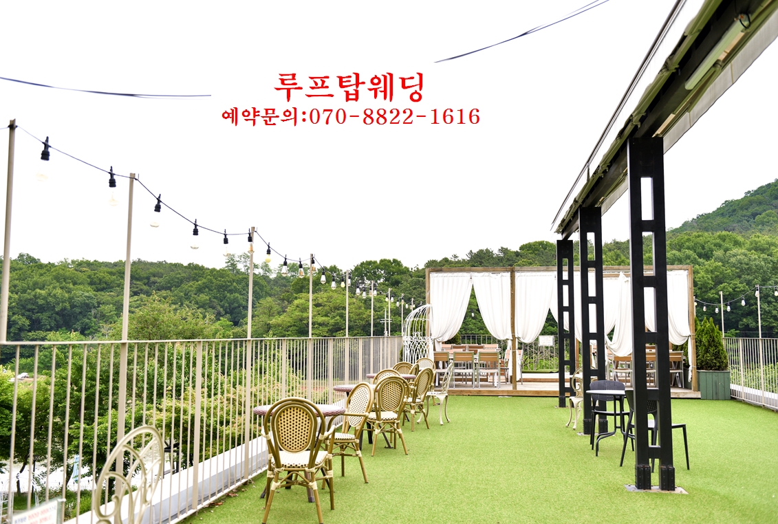 /user/s/simplewedding/editor/2201/fb2719a8ff1cc1b7ad656275c304f012_1643152357_6326.jpg 이미지크게보기