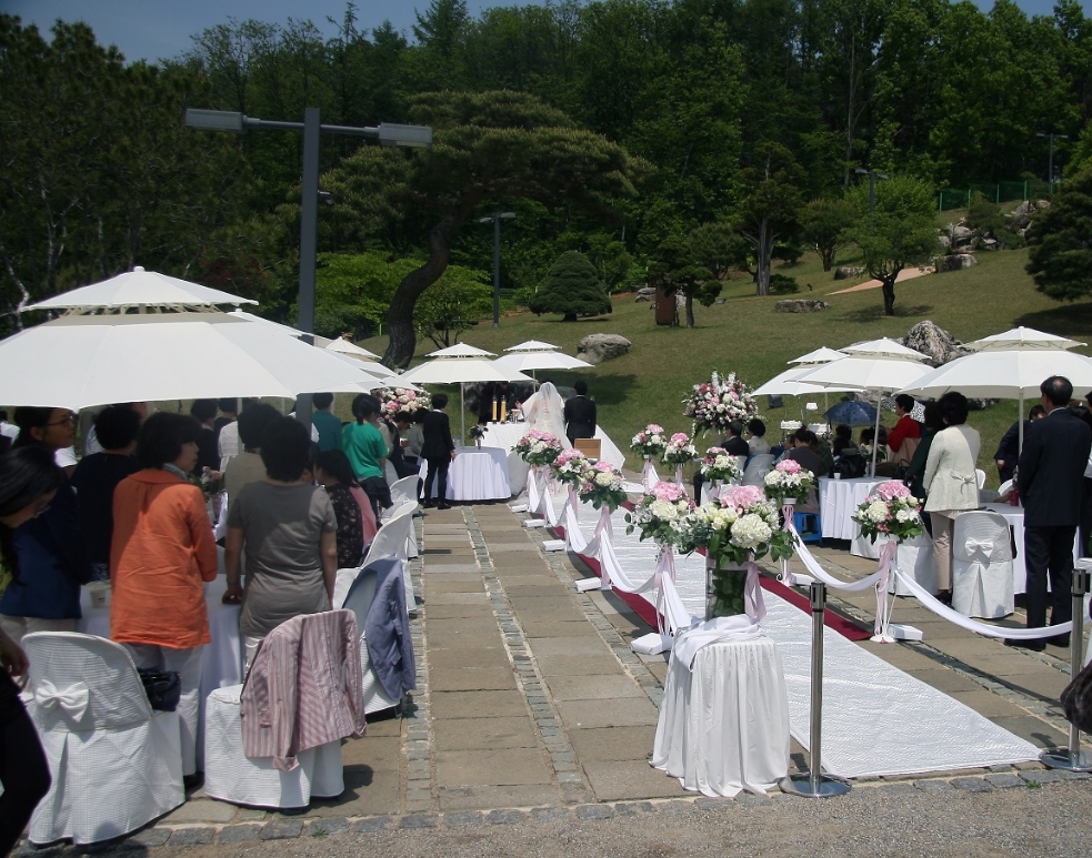 /user/s/simplewedding/editor/2207/6e9a60a9402d6354bddc16dd328e4be8_1657811623_3215.jpg 이미지크게보기