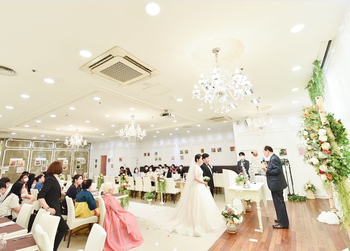 /user/s/simplewedding/editor/2208/df26d0feb04484ddd8ecaeeff1496b5a_1659364601_1866.jpg 이미지크게보기