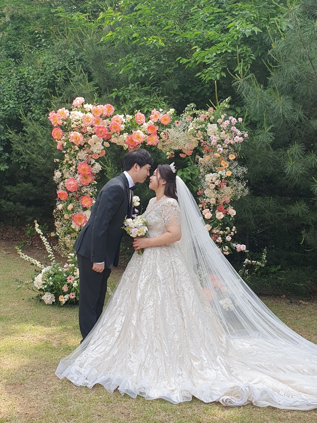 /user/s/simplewedding/editor/2305/a815e131bb511fad858a95683f1602b0_1684854897_5871.jpg 이미지크게보기