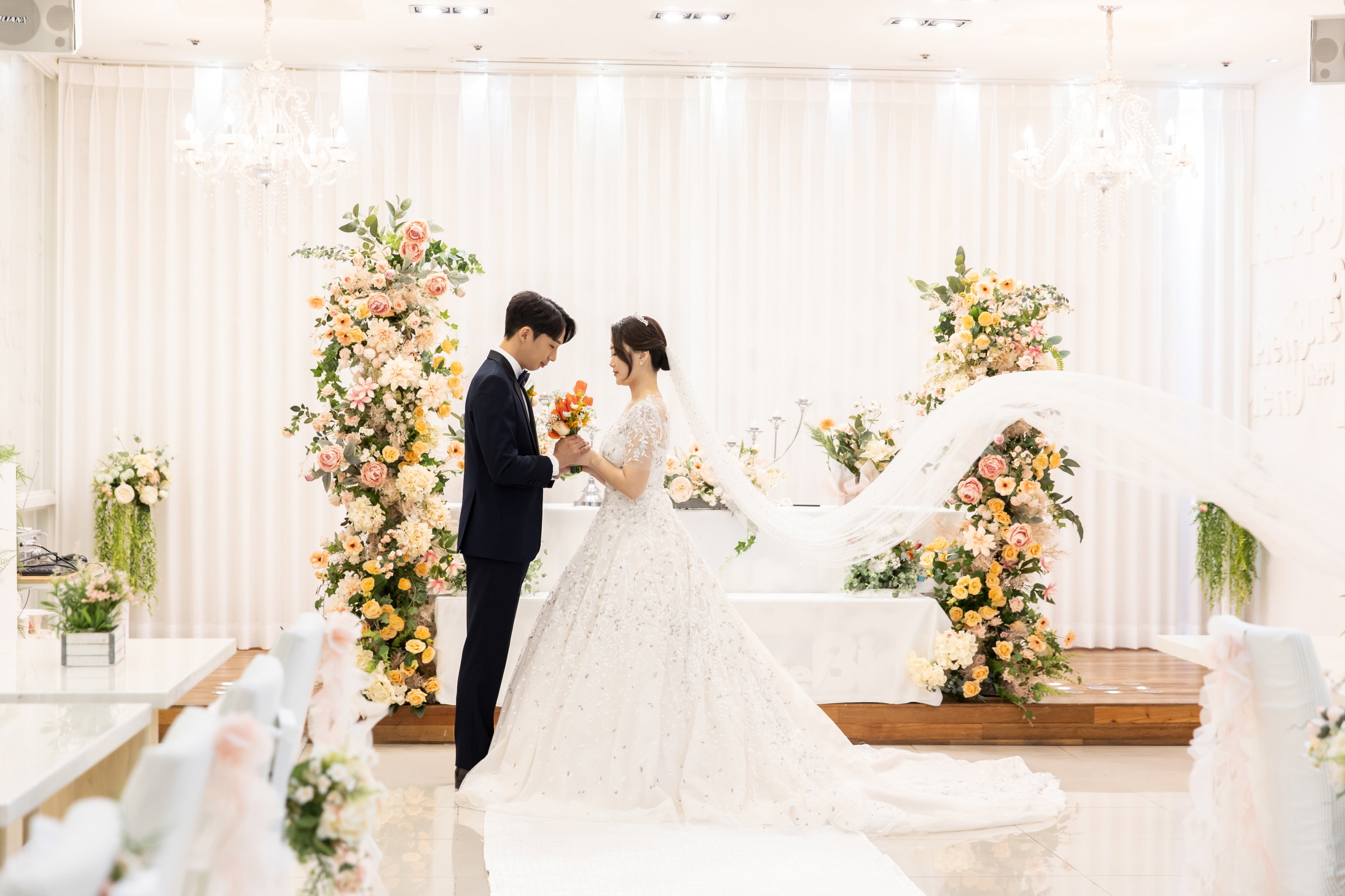 /user/s/simplewedding/editor/2305/b9f0dc37b0e9177a11e9849032ccd8c5_1682872871_8087.jpg 이미지크게보기