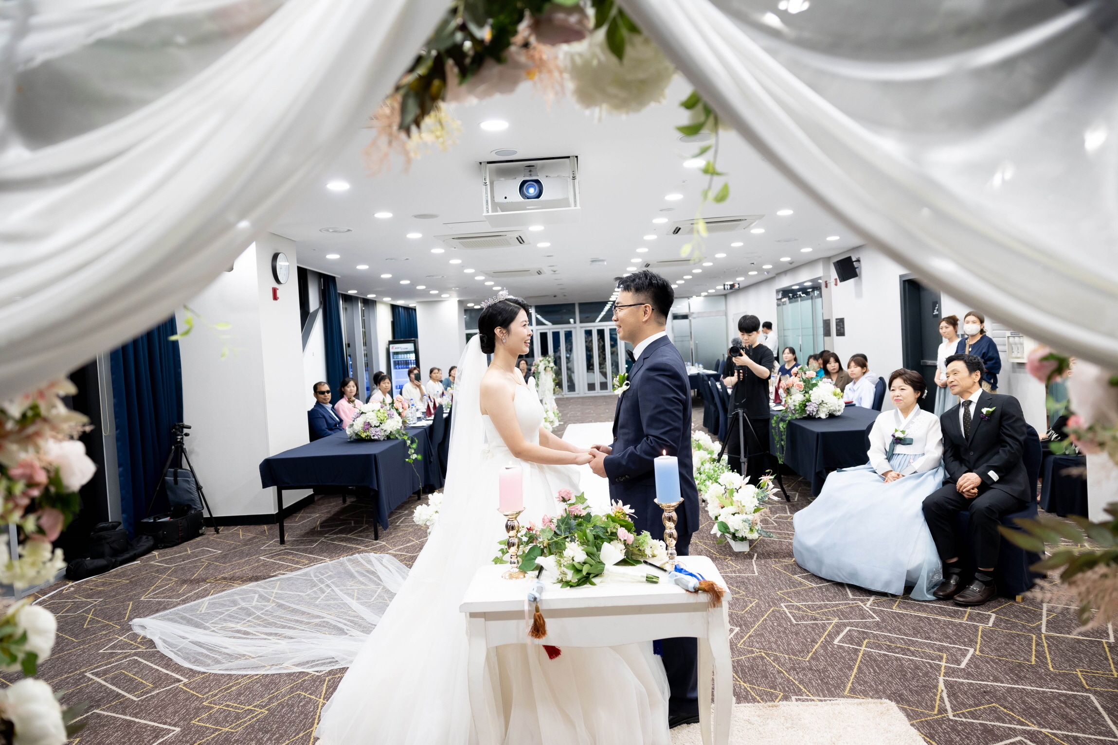 /user/s/simplewedding/editor/2311/8ddf5233bf2b3f2c97ba3be59427f63b_1699046380_5823.jpg 이미지크게보기