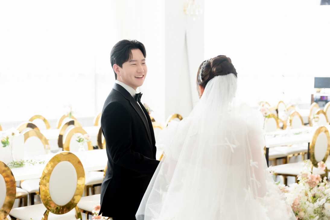 /user/s/simplewedding/editor/2506/3eaf427a7ad3ad5e6225428874538b7e_1749211293_7643.JPG 이미지크게보기