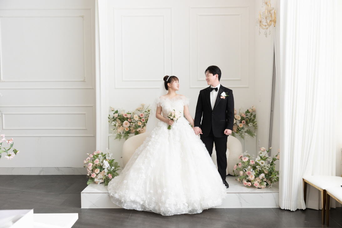 /user/s/simplewedding/editor/2506/3eaf427a7ad3ad5e6225428874538b7e_1749211294_0993.JPG 이미지크게보기